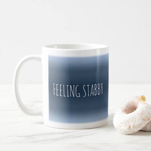KÄNSLA STABBY LUNT Sarkastic Morgon Java Humor Kaffemugg (Med munk)
