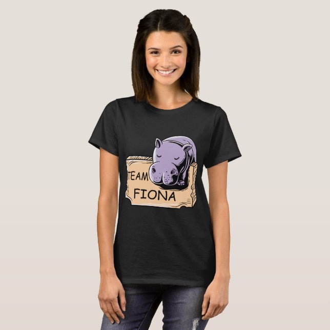 Känsligt Fiona för flodhäst för höftPreemiebaby T Shirt (Hel framsida)