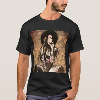 Kantig tatuerad kvinna guld abstrakt konst t-shirt