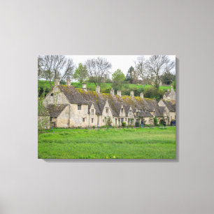 Kanvastrycket för vyn Cotswments Bibury Arlington Canvastryck