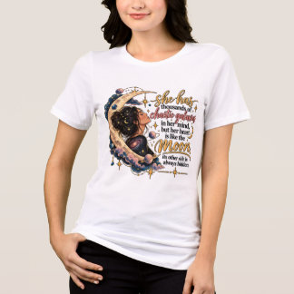 Kaotiska galaxer i hennes sinne Celestial Moon T Shirt