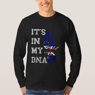 Kap Verde är i min Dna Cape Verdean Roots Flagga T Shirt