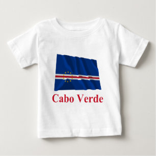 Kap Verde som vinkar flagga med namn i portugis T-shirt