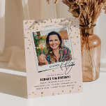 Kapitel Femtio Roligtar Modern foto 50:e födelseda Inbjudningar<br><div class="desc">Kapitel FEMTE! Vänner och familj i inbjudan för att fira en 50:e födelsedagsfest med de här roligtarna,  moderna vuxarna-födelsedagsinbjudningar. Design innehåller en fotofästpunkt,  texten "Kapitel 50 i serif- och calligraphy-teckensnitt,  faux guld glitter konetti och en redigerbar födelsedagsmall som är enkel att anpassa med dina egna händelsedetaljer.</div>