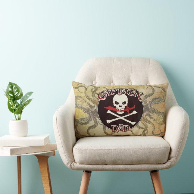 Kapten Pappa - Införd av djupet Lumbarkudde (Stol)