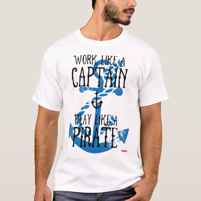 Kapten's Code - Work Hard, Play Vild Tee för manar (Framsida)