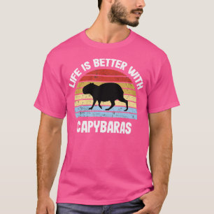 Kapybara livet är bättre med Capybaras T Shirt
