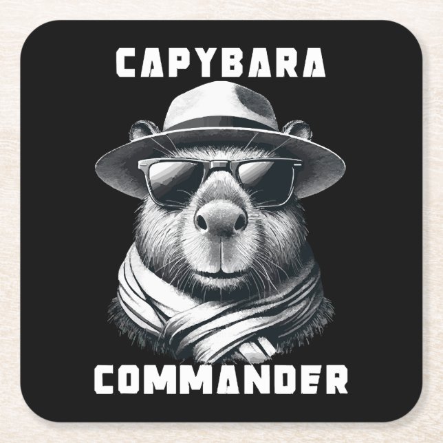 Kapybara Med Solglasögon Capy Kommendör Underlägg Papper Kvadrat (Framsidan)