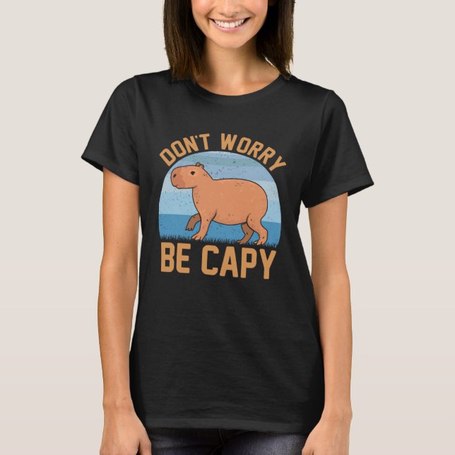 Kapybara meme ska vara kapsel t shirt (Framsida)