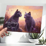 Kära Friend Russian Blue Kattunge Birthday Kort<br><div class="desc">Sol låg långsamt och målade himlar i en lysande gyllene nyck. Två ryska blå grått-katter satt tillsammans i fält på ängblommor, deras blandning i päls perfekt med omgivningen. Fält var livets fullt, med den söta blomman i luft och med bina och andra insektra. Kattarna såg sol sjunka i himlar och...</div>