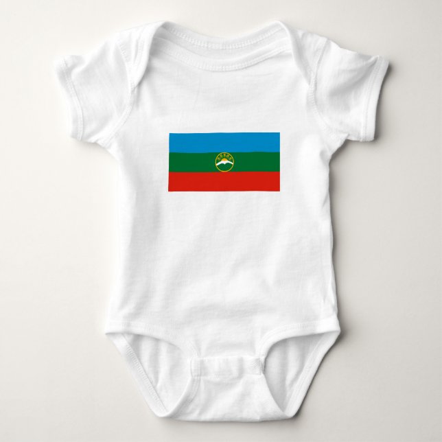 Karachay-Tsjerkessiens flagga T Shirt (Framsida)