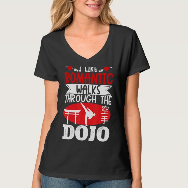 Karate Black Bälte Gi Uniform I gillar Romantic Wa T Shirt (Framsida)