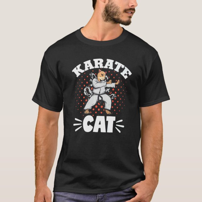 Karate Black Bälte Gi Uniform Karate Cat T Shirt (Framsida)