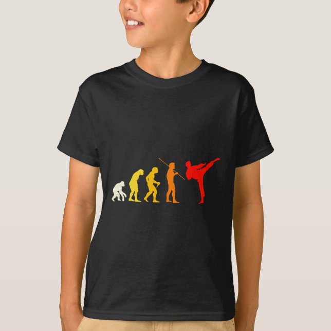 Karate Evolution Kung Fu Shotokan Present Kampspor T Shirt (Framsida)