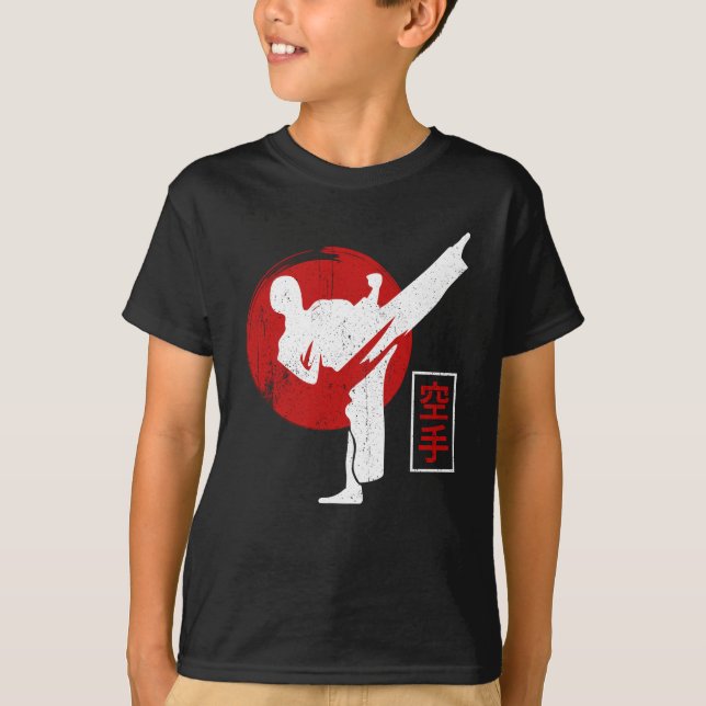 Karate Fighter Black Bälte Karate Kick T Shirt (Framsida)
