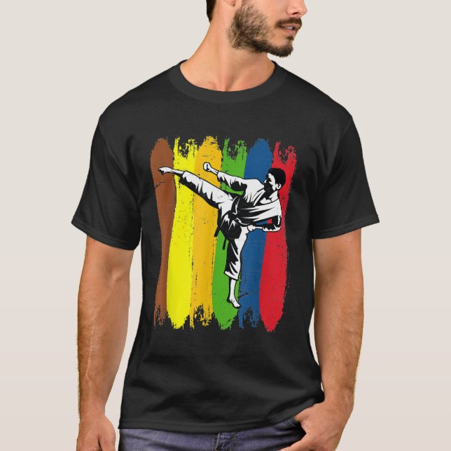 Karate Fighter Colorful Karate T-Shirt (Framsida)