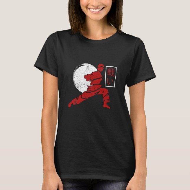 Karate Fighter Karate Pose Karate Kick T Shirt (Framsida)