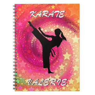 Karate Girl Kick Stars och Swirls Retro Anteckningsbok