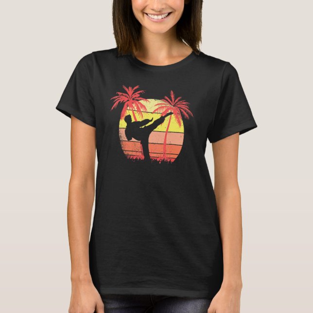 Karate High Kick Summer Sunset 80s Palm T Shirt (Framsida)