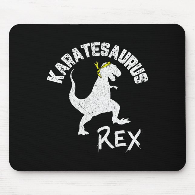 Karate Karatesaurus Rex Dinosaur Rolig Kampsport Musmatta (Framsidan)