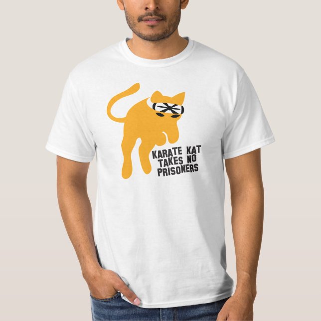 Karate KAT (katt) tar inga fång T-shirt (Framsida)