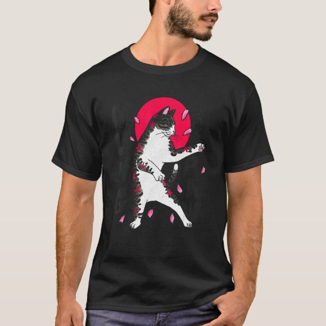 Karate Katt Parodi Röd Sol Samuraj T Shirt (Framsida)