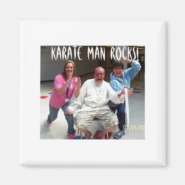 Karate Man Rocks T Tröja  Magnet (Framsidan)