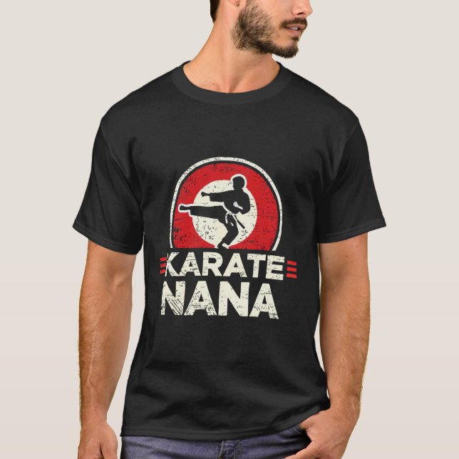 Karate Nana Retro Kick Silhouette T Shirt (Framsida)