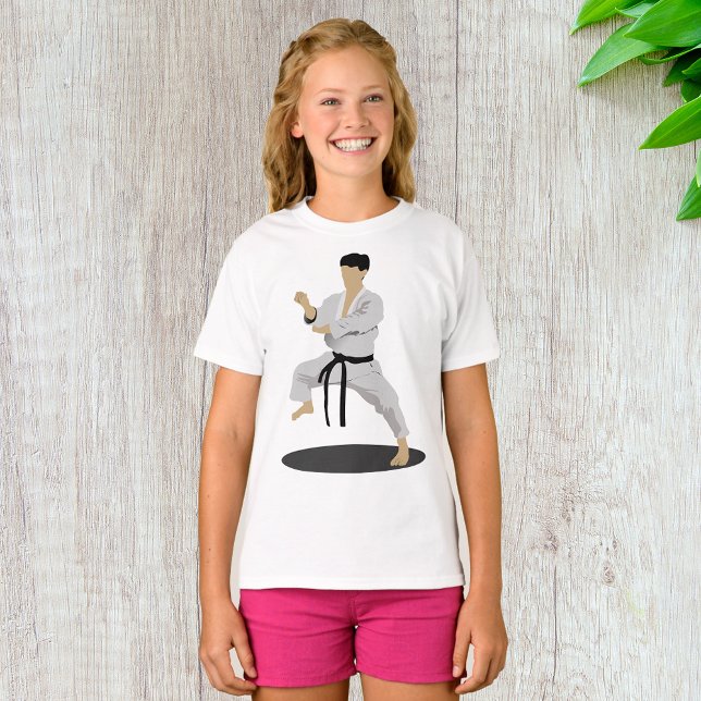 Karate Pose Girls T-Shirt (Skapare uppladdad)