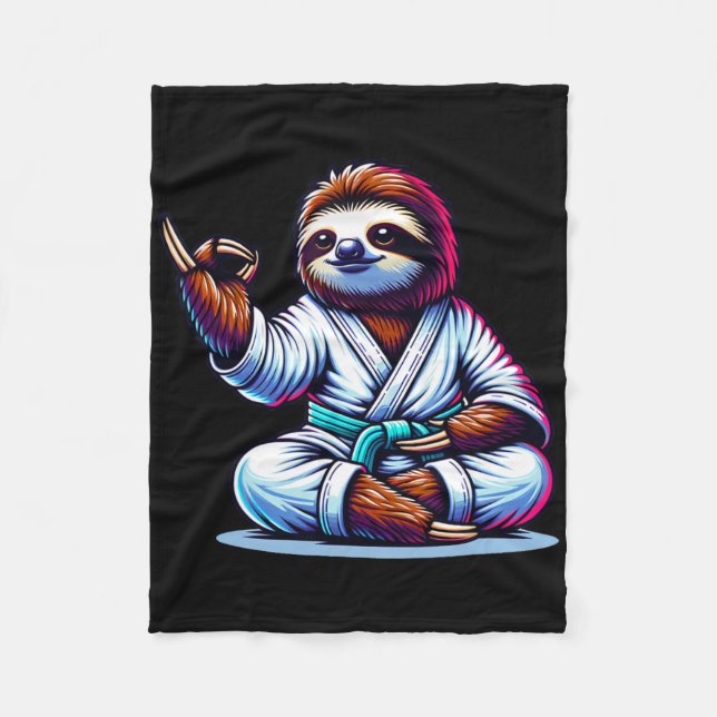 Karate Sloth Embracing Lugn Serenity Fleecefilt (Framsidan)