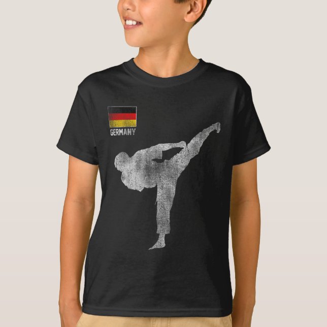 Karate Team Martial Arts Mma Kick Germany German V T Shirt (Framsida)