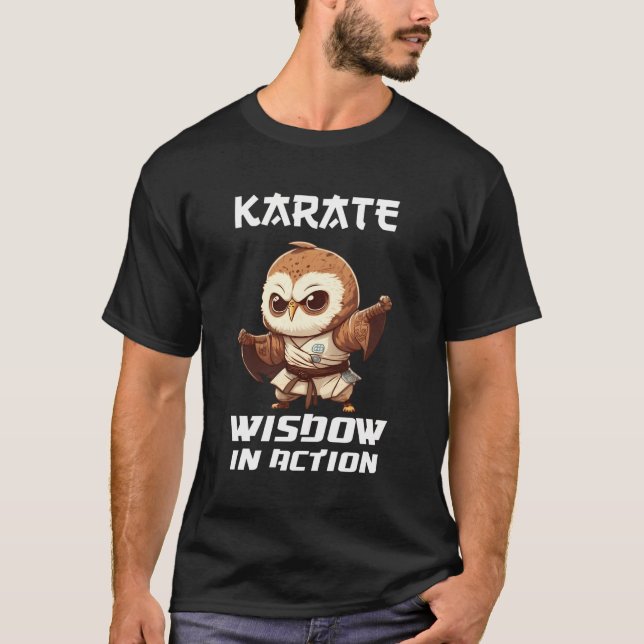 Karate Wisdow i praktiken T Shirt (Framsida)