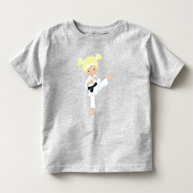 Karateflicka, Söt flicka, Blondt hår, Svart bälte T Shirt (Framsida)