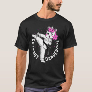 Karateflicka Söt Men Farlig Enhörningskämpe Kar T Shirt