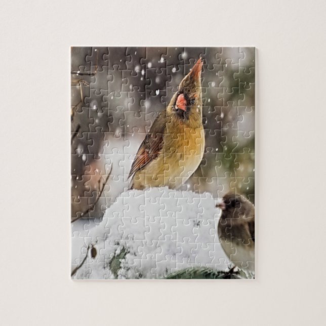 Kardinal och Sparrow i Snö Pussel (Vertikal)