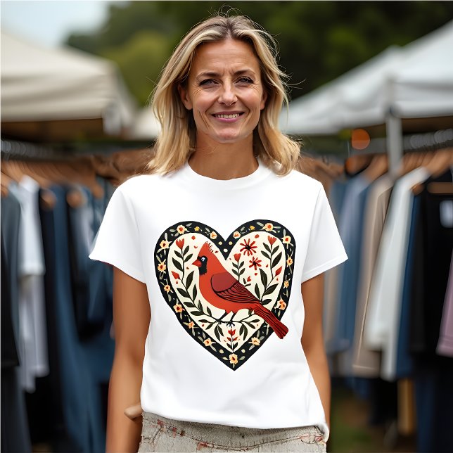 Kardinal (Red Bird) Älskare - Folk Art Stil T Shirt (Folk Art Red Bird (Cardinal) in  Red Heart T-Shirt| Bird Lover's )