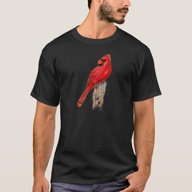 Kardinalen postar på t-shirt (Framsida)