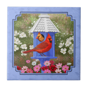 Kardinaler och Round Birdhouse Blue Kakelplatta