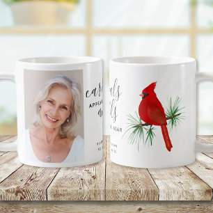 Kardinaler visas när Änglar är nära foto Kaffemugg