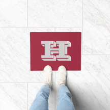 Kardinalröd och vit monogram i universitetsstil