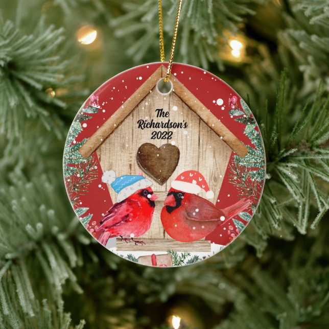 Kardinals Treehouse Personlig Ceramic Ornament (Träd)