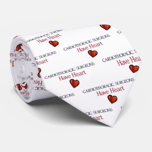 Kardiotoraki Surgeon har hjärthalsband Slips