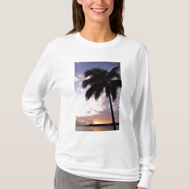 Karibien, Amerikanska Jungfruöarna, St.Thomas, 3 Tee Shirt (Framsida)