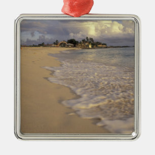 Karibien, St. Martin (St. Maarten). Maho Bay Julgransprydnad Metall