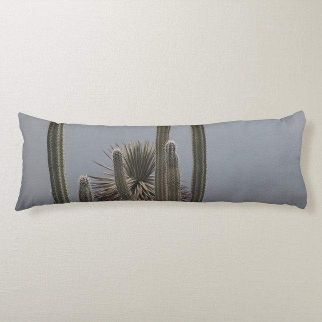 Karibiska Cactus Grove Charm 1 #art #tropical Kroppskudde (Framsidan)