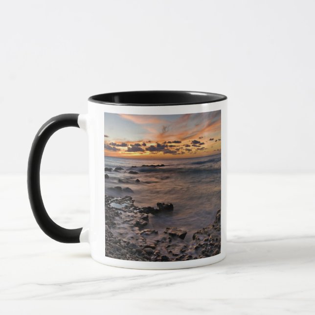 Karibiska havet, Caymanöarna. Kolliderande vågor 2 Mugg (Vänster)