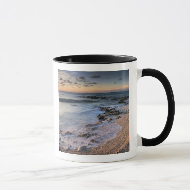 Karibiska havet, Caymanöarna. Kolliderande vågor Mugg (Höger)