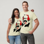 KARL MARX MED HEADPHONES T SHIRT<br><div class="desc">Karl Marx lyssnade på musiken med sina hörlurar.Karl Heinrich Marx (5 maj, 1818-14 mars, 1883) var en 1800-talsfilosof, politisk ekonom och revolutionär. Marx tog upp ett stort antal politiska frågor och frågor som rör social. Han är mest berömd för sin historieanalys, som sammanfattas i inledningen av det kommunistiska manifestet (1848):...</div>