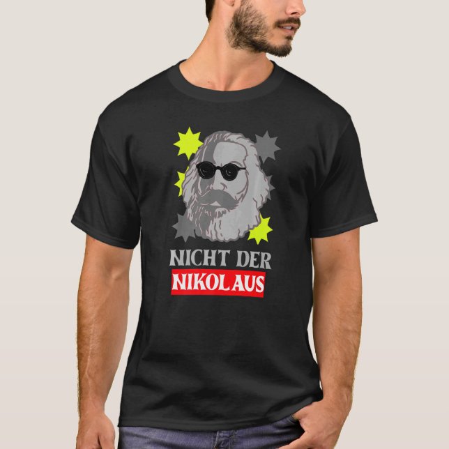 Karl Marx Motif är inte Jultomten kapitalismen T Shirt (Framsida)