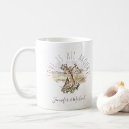 Kärlek är All Around Giraffes med Namn Kaffemugg